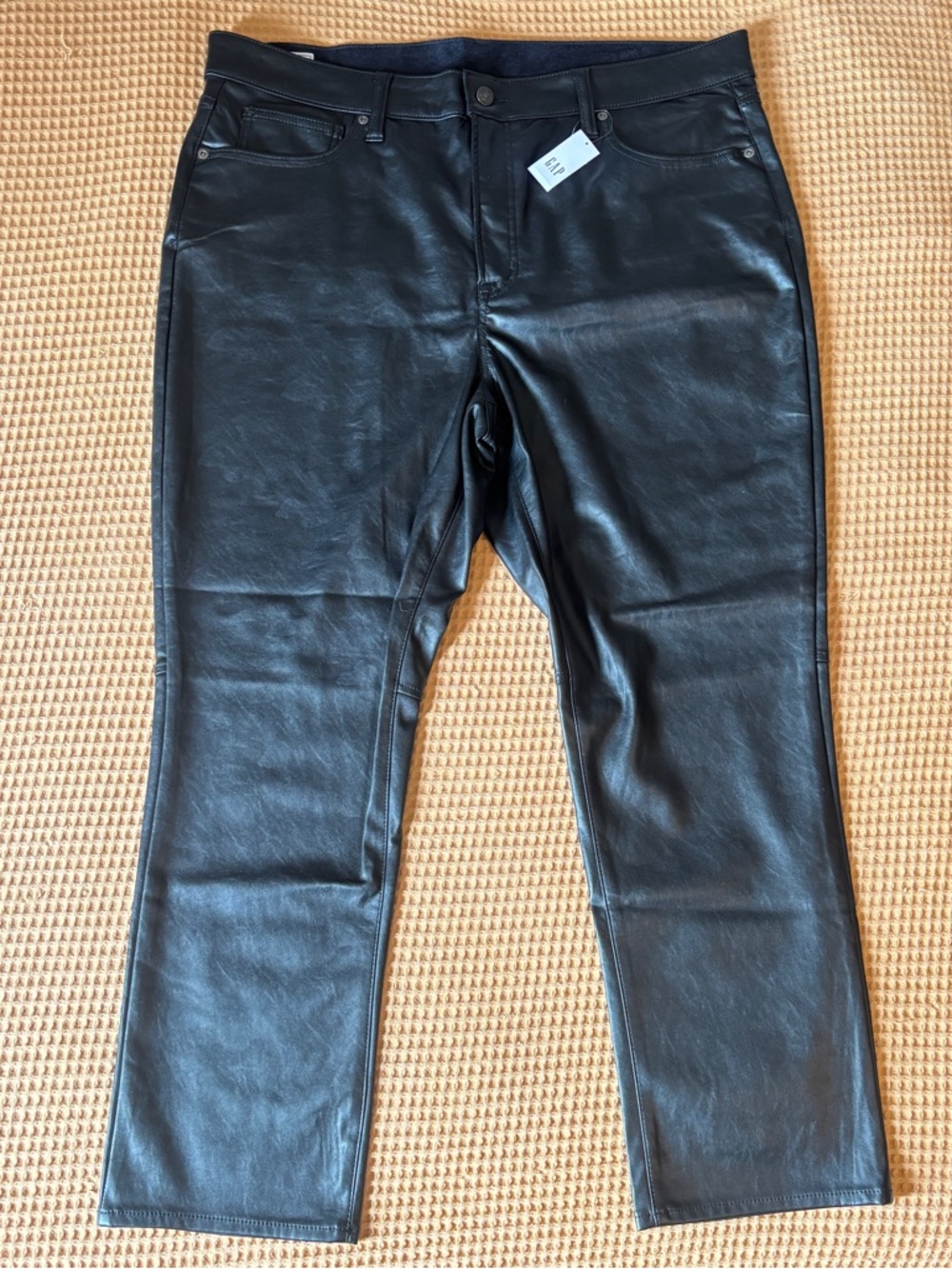 NWT GAP High Rise Black Vegan Leather Vintage Slim Pants | Women’s 35 / 20 Plus